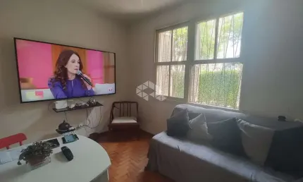 Apartamento térreo 2 Dormitórios - Cristo Redentor em Porto Alegre