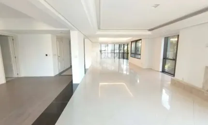 Lindo apartamento a venda no Bairro Bela Vista com 269m² sendo 3 dormitórios, 3 suítes, 3 vagals de garagem.