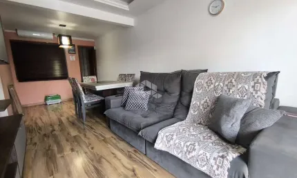 Casa 3 quartos, com suíte em frente a praça. Aceita financiamento!