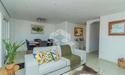 Casa com 3 Quartos e 3 banheiros à Venda, 267 m² - Bairro Ipanema