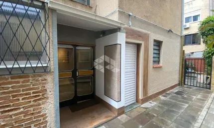 Apartamento 1 dormitório - 32m² - Praia de Belas, Porto Alegre