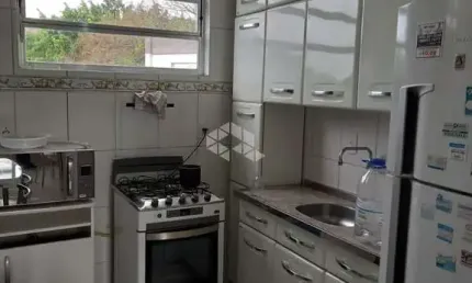 Apartamento com 2 dormitórios, 100% mobiliado, próximo da Orla do Guaíba e Beira-Rio - Pronto para uso