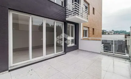 Apartamento Garden, Novo, com 102,47m2 privativos, 2 suítes, churrasqueira, box duplo e coberto, Bairro Tristeza.