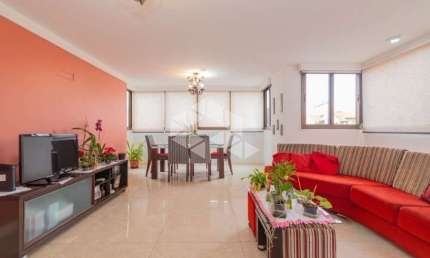 APARTAMENTO GARDEN PASSO DA AREIA 1 suite, 2 dorm. 2 vagas cobertas e escrituradas.