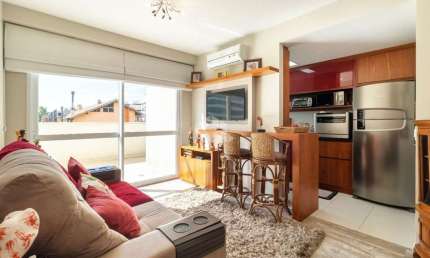 Apartamento Gardem a venda com 2 dormitórios no bairro Tristeza.