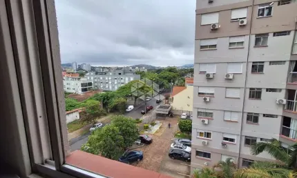 Apartamento com 2 quartos à venda na Rua Chico Pedro, 161, Camaquã, Porto Alegre