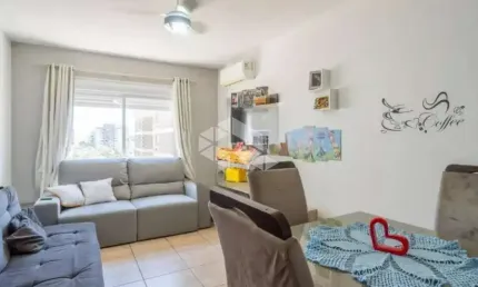 Apartamento de 2 dormitórios em excelente localização na Zona Sul de Porto Alegre!