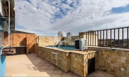 Cobertura com 3 Quartos e 3 banheiros à Venda, 151 m²