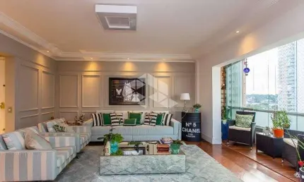 Apartamento à venda 4 Quartos (3 suítes) 5 banheiros 214 m² 3 vagas