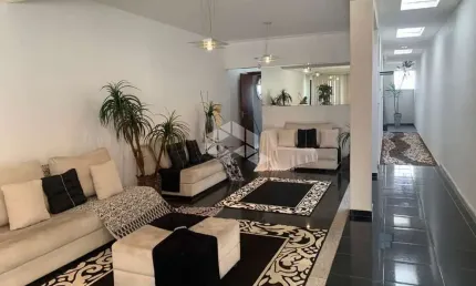 Casa em Vila Brasílio Machado/Ipiranga com 242m², 03 suites