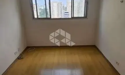 Apartamento 52 m², sendo 01 dormitório e 1 vaga de garagem em Moema, próximo a Estação Eucaliptos.