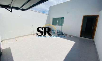 VENDE-SE CASA TÉRREA NO VALE DO SOL II (R$ 350.000,00)