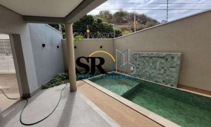 Casa com 3 quartos para alugar no Esplanada, Governador Valadares 