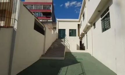 Prédio comercial com 400 mts² - Para aluguel - Centro da Cidade Dutra