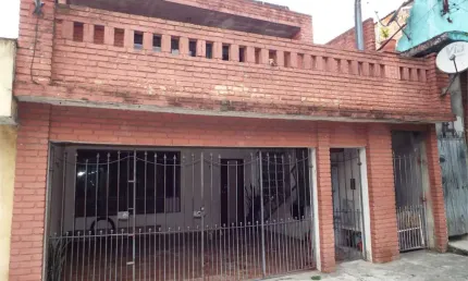 Imóvel com renda 6 casas para moradia e renda - Jardim São Luiz