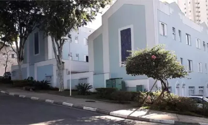 Casa em condomínio fechado com 3 quartos à venda na Rua João Rocha, 200, Campo Grande, São Paulo
