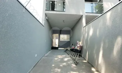 Sobrado com 3 quartos à venda em Jardim Consórcio - SP