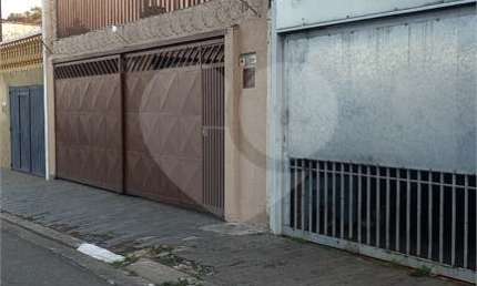 Casa térrea com 03 dormitórios a venda no Bairro Jordanópolis