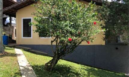 Casa com 4 quartos à venda na Rua Santa Terezinha, 27, Centro, Embu-Guaçu