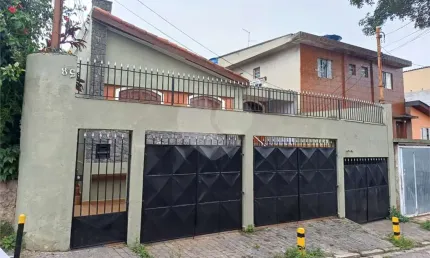 Casa térrea com 3 quartos à venda em Jardim Brasília - SP