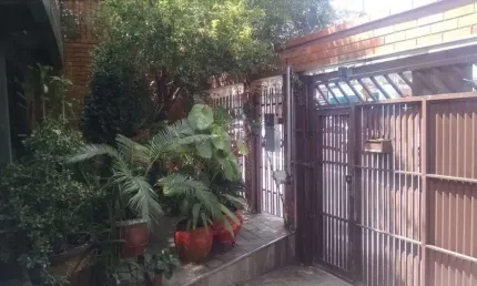 Casa à venda com amplo terreno no Grajaú ideal para comércio