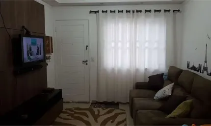 Sobrado em Condomínio fechado á venda em Bairro Interlagos
