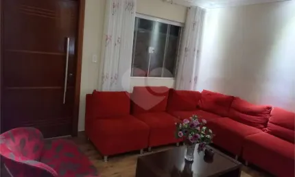 Casa com 3 quartos à venda em Parque Residencial Cocaia - SP