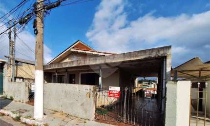Casa com 3 quartos à venda na Rua Joana Castellan, 114, Campo Grande, São Paulo