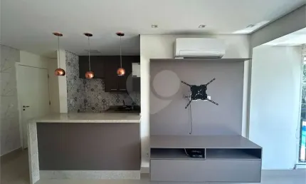 Apartamento com 3 quartos à venda em Vila Castelo - SP
