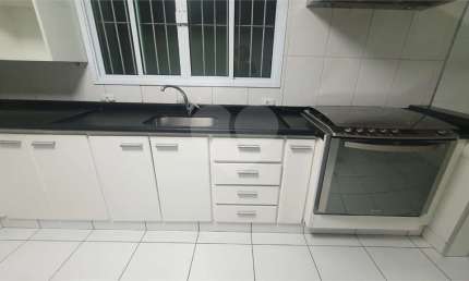 Casa com 3 quartos à venda na Rua Engenheiro José Bueno Bicalho, 487, Parque Bristol, São Paulo