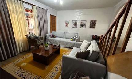 Casa com 3 quartos à venda na Rua das Trovas, 46, Socorro, São Paulo