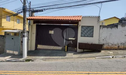 Sobrado a Venda em condominio fechado 2 Dorm 1 vaga