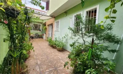 Casa com 2 quartos à venda na Rua Silvino de Oliveira Pinto, 113, Interlagos, São Paulo
