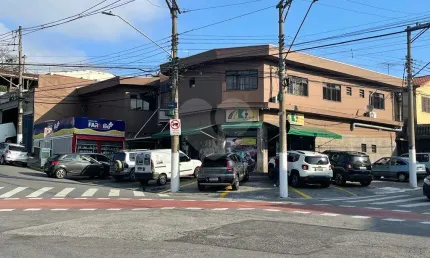 Sala comercial para alugar na Rua José Abel Galvão, Jardim Satélite, São Paulo