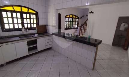 Casa com 2 quartos à venda na Rua Penedo de Castro, 290, Interlagos, São Paulo