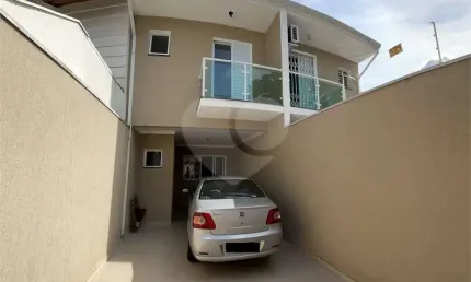 Casa com 3 quartos à venda na Rua Beijuí, Campo Grande, São Paulo