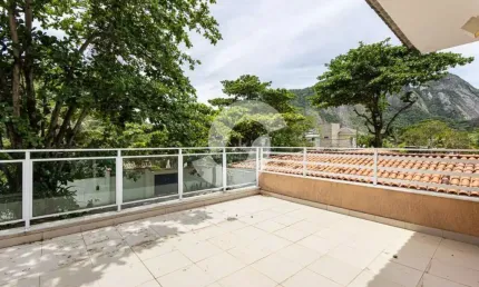 Casa com 5 suítes à venda, 357 m² por R$ 3.300.000 - Itacoatiara - Niterói/RJ