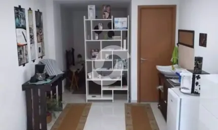 Sala comercial com 27 m² e 1 vaga no Centro de Niterói
