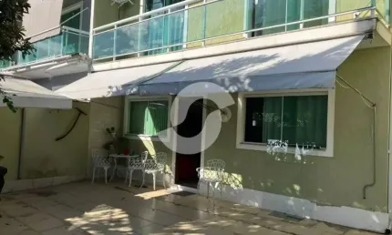 Casa com 3 dormitórios à venda, 111 m² por R$ 650.000,00 - Engenho do Mato
