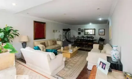 Apartamento á venda no Itaim Bibi com 3 dormitórios 1 suíte e 2 banheiros