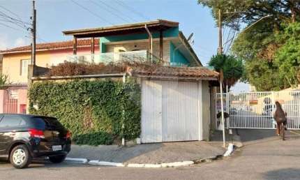 Casa com 2 quartos à venda na Rua Baldomero Carqueja, 330, Campo Limpo, São Paulo
