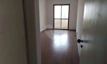 Apartamento 3 dormitórios, apenas 230m do metrô são judas