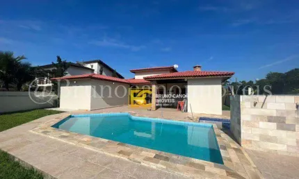 Casa térrea com piscina - Bougainvillee V - Peruíbe/SP