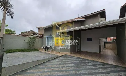Casa com 4 quartos à venda na Rua Centenário, 451, Jardim Icaraíba, Peruíbe
