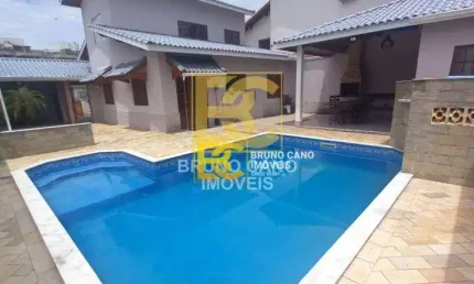Sobrado  á 300 metros do mar - Sambura - Peruíbe/SP
