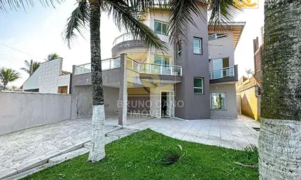 Sobrado com 3 pavimentos vista livre e localização privilegiada - Balneário São João Batista I - Peruíbe