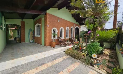 Casa com 4 quartos à venda na Avenida Governador Mário Covas Júnior, 4964, Balneário Três Marias, Peruíbe