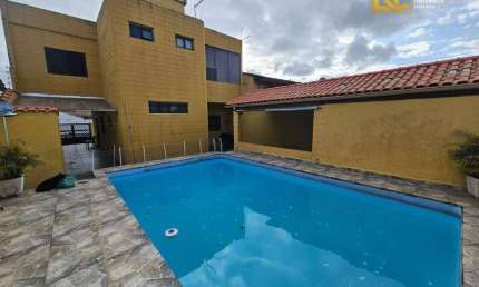 Sobrado com 3 dormitórios e Piscina - Oasis - Peruíbe/SP