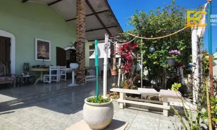 Casa térrea á 800m do mar a venda  - Arpoador - Peruíbe/SP