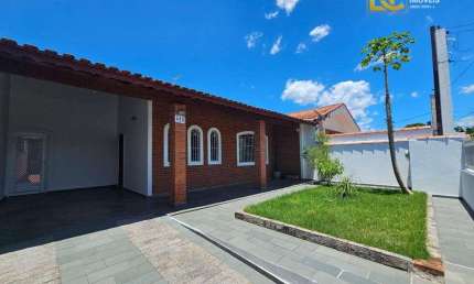 Casa com 3 quartos à venda na Avenida Padre Anchieta, 505, Balneário Três Marias, Peruíbe
